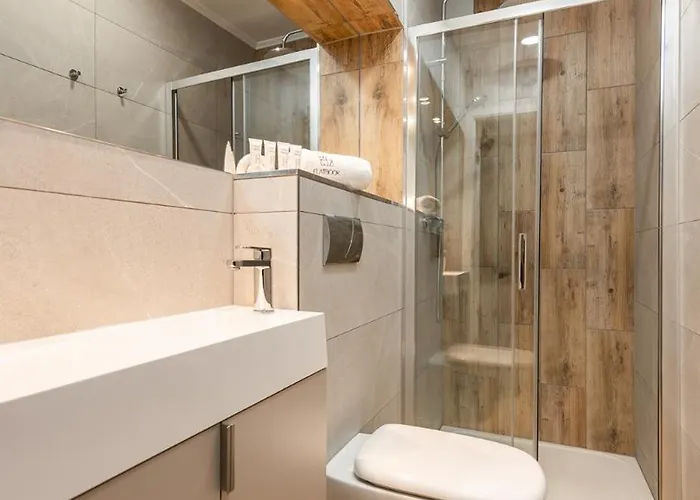 Flatbook - Old Town Garncarska Ii アパート *